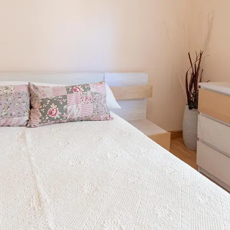 Jacarandas De * 카디스